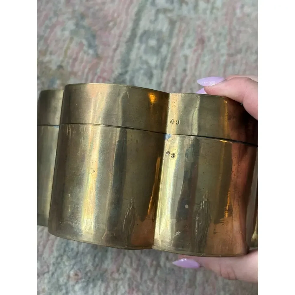 VTG 1950s MCM Brass Flower shaped Decorative Trinket Box Vintage Solid Brass